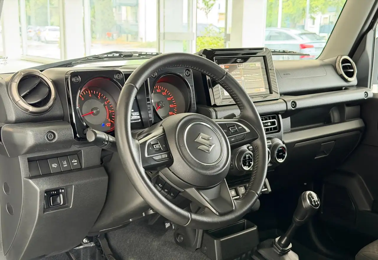 Suzuki Jimny 1.5 ALLGRIP*COMFORT+*4-SITZER*NAVI*AHK*LED, миниатюра 15