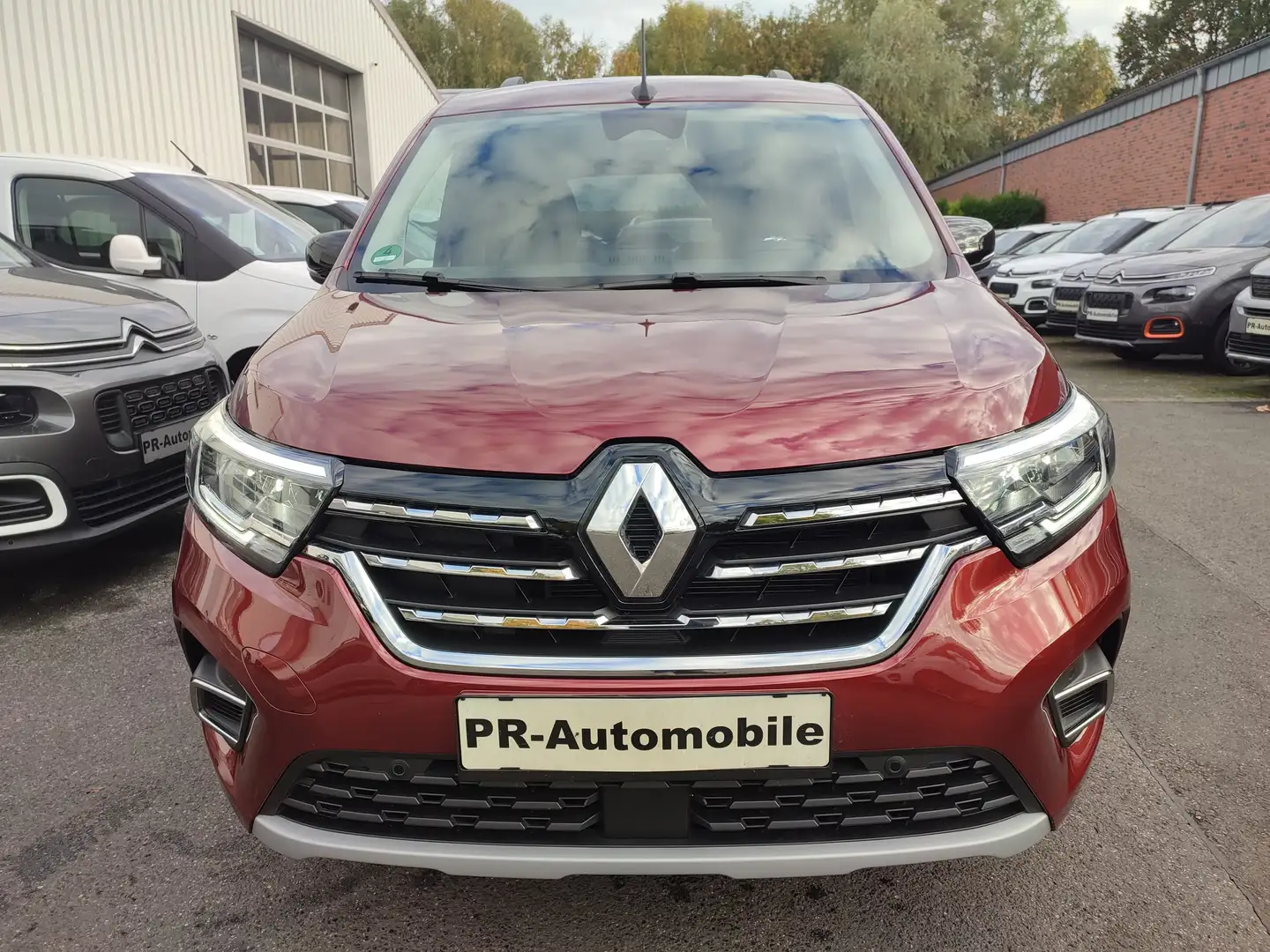 Renault Kangoo TCe 130 Klimaaut/Navi+Cam/Allwetterreifen Rot - 2