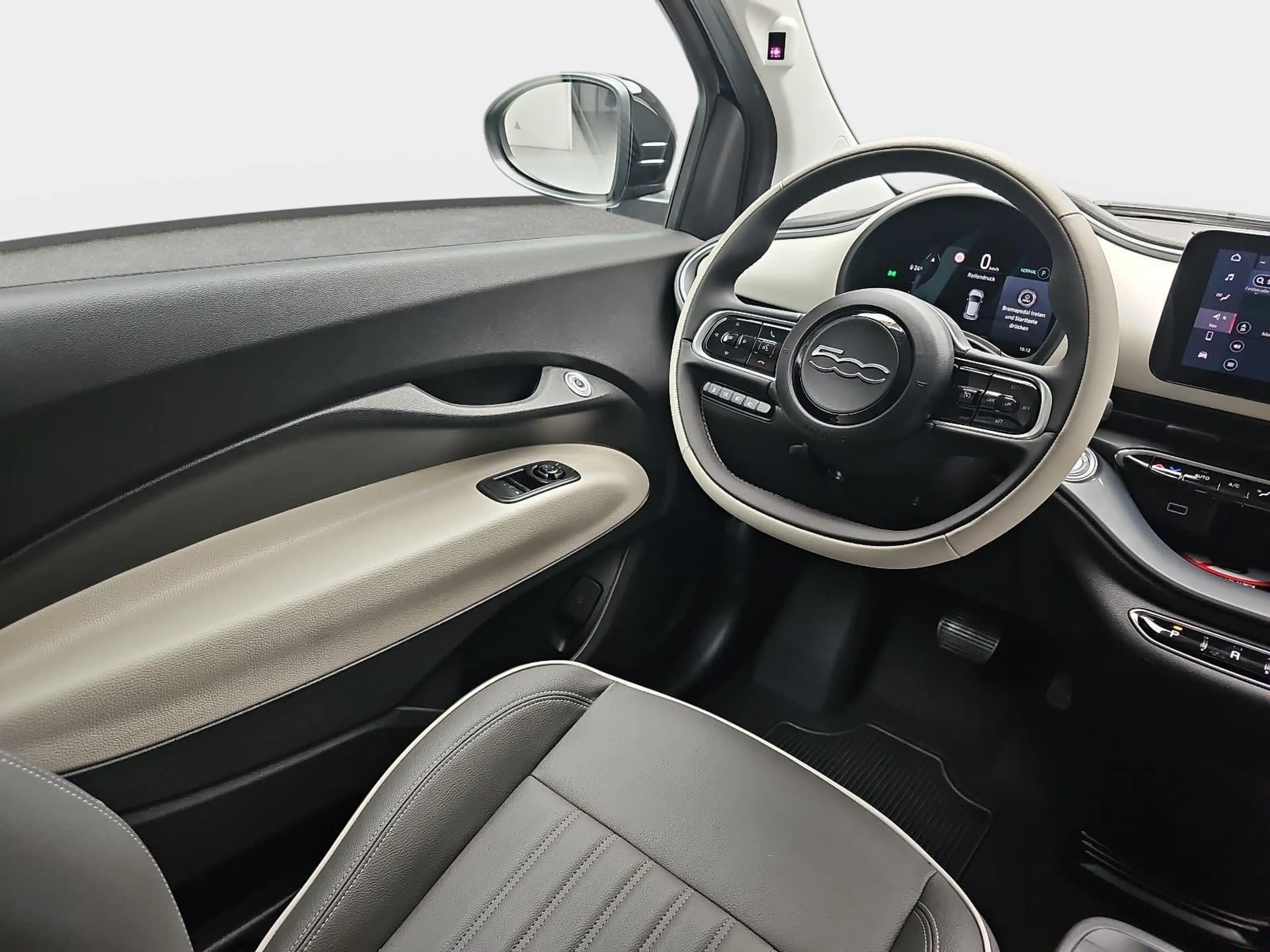 Fiat 500 500 ELEKTRO 42 KWH LA PRIMA 3+1 MJ26 — photo 9