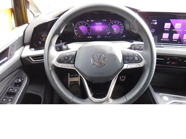 Volkswagen Golf view 7
