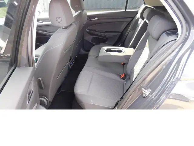 Volkswagen Golf view 12