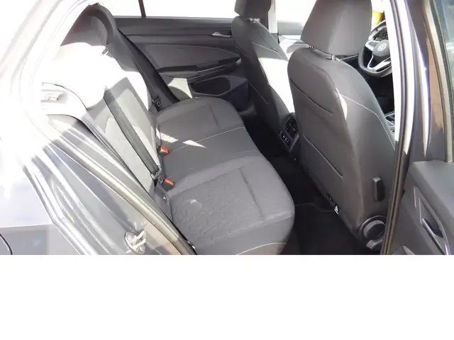 Volkswagen Golf view 13