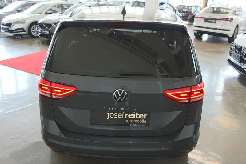 Volkswagen Touran Friends 2.0 TDI AHK/PARKLENKASS/LED/KAMERA — photo 9