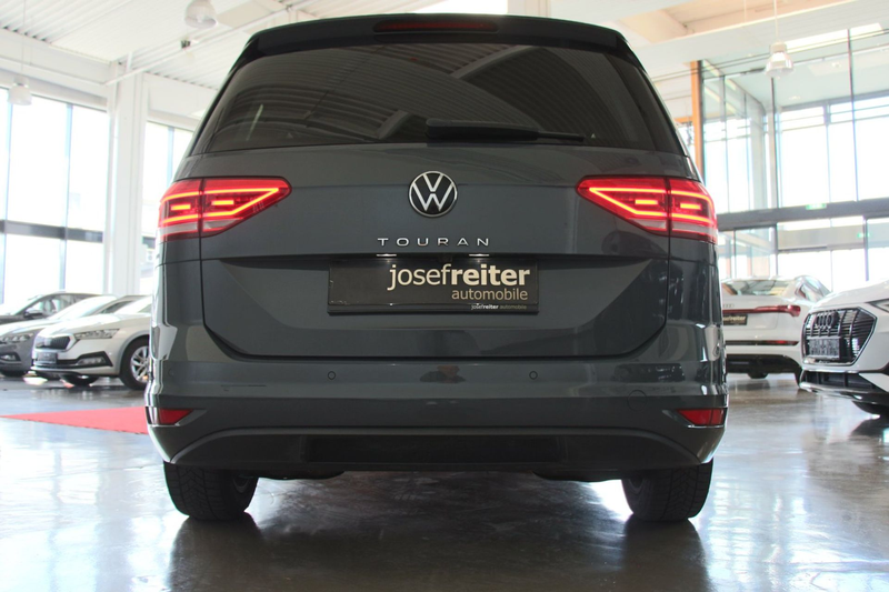 Volkswagen Touran Friends 2.0 TDI AHK/PARKLENKASS/LED/KAMERA — photo 10
