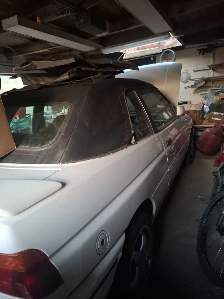 Ford Escort