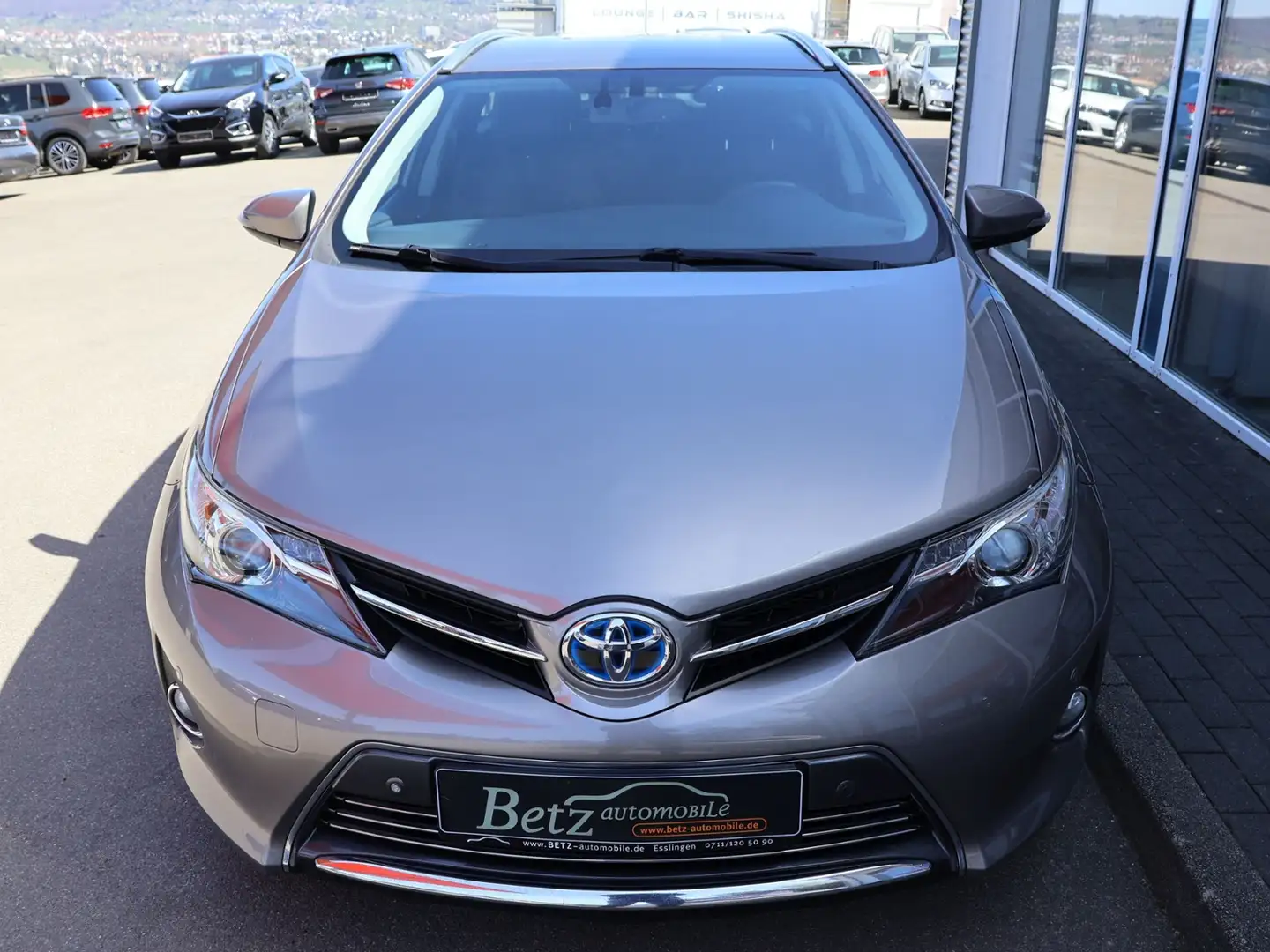 Toyota Auris Touring Sports Hybrid Cool Bronze - 2