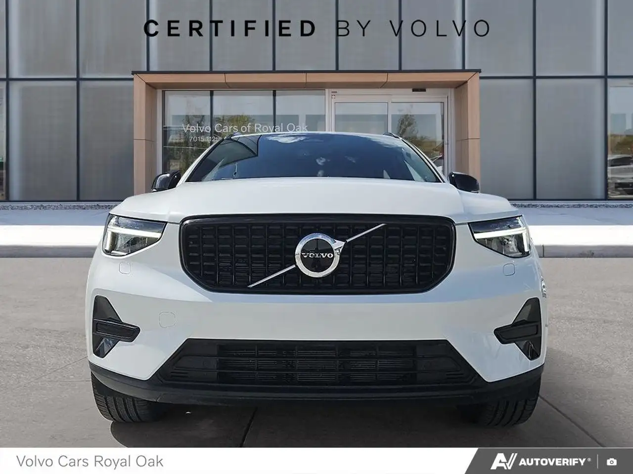 Volvo XC40 снимка Volvo XC40