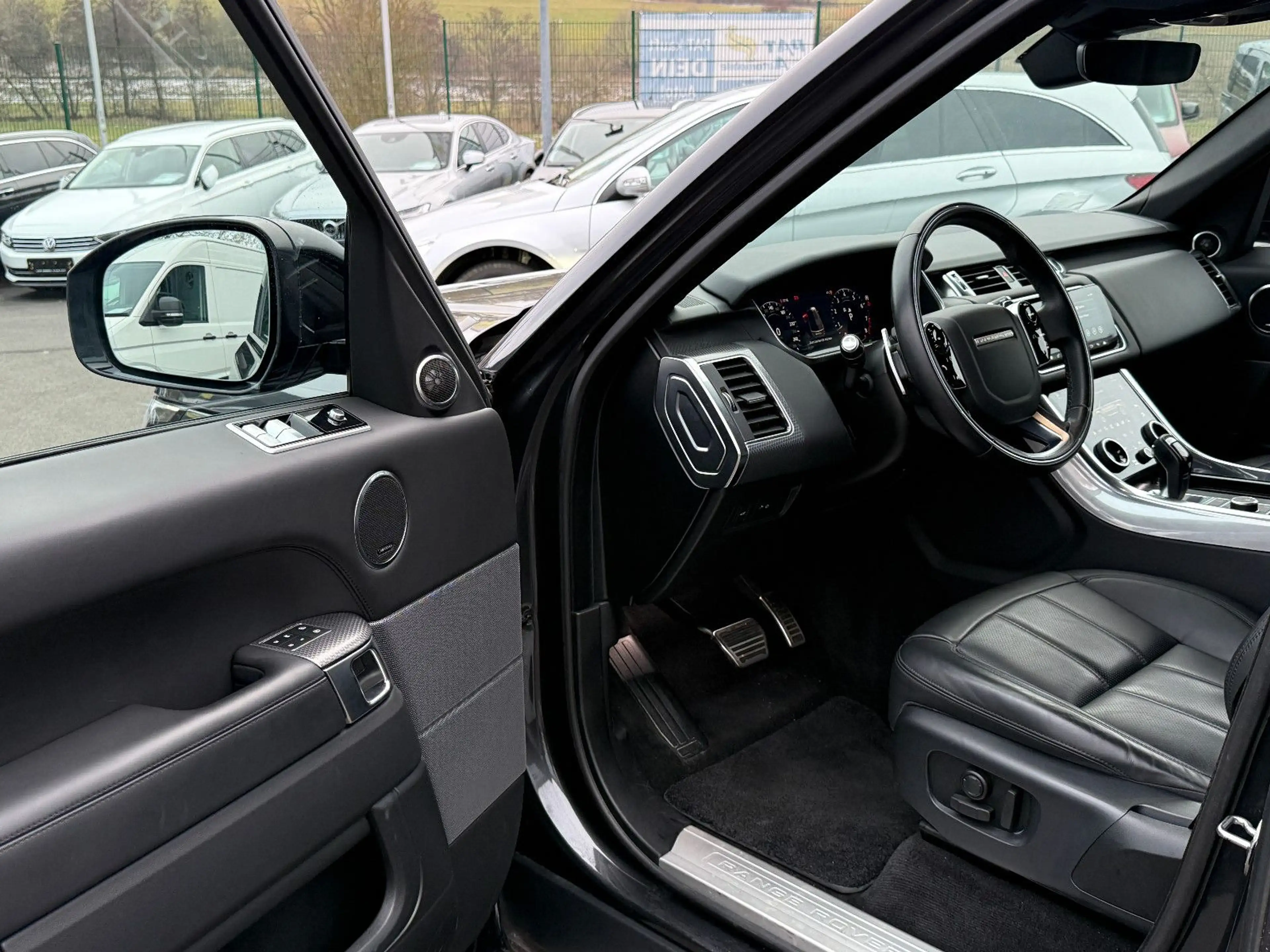 Land Rover Range Rover Sport 5.0 V8 Leder Navi LED Sthz Kam — photo 8
