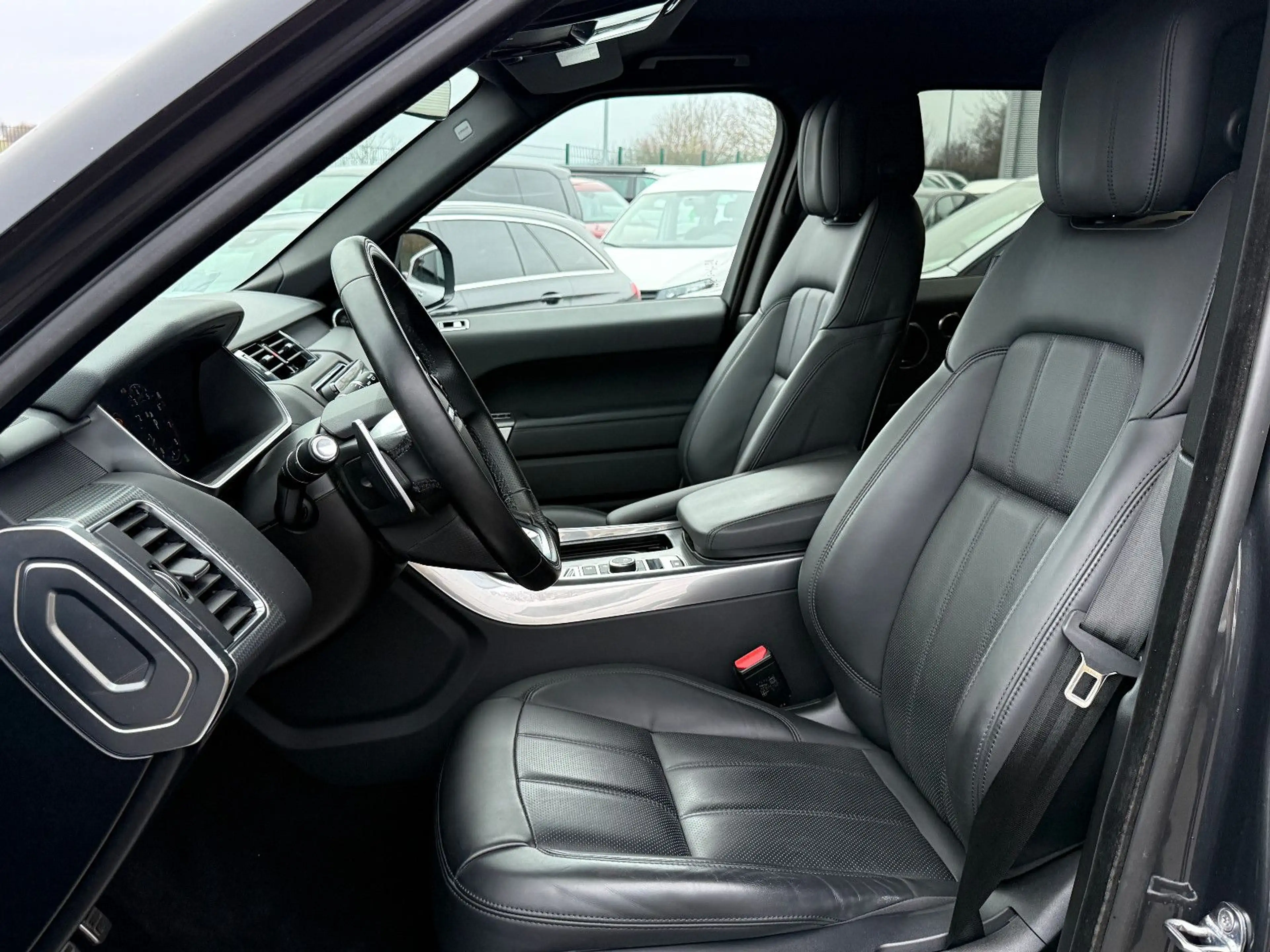 Land Rover Range Rover Sport 5.0 V8 Leder Navi LED Sthz Kam — photo 11