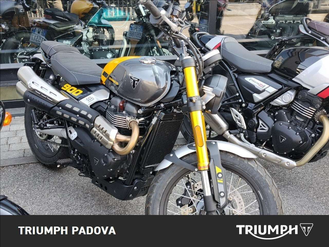 Triumph Scrambler 900 MY26