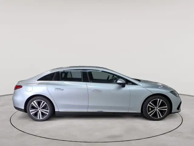 Mercedes-Benz Eqe view 3