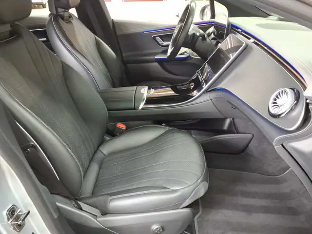 Mercedes-Benz Eqe view 8