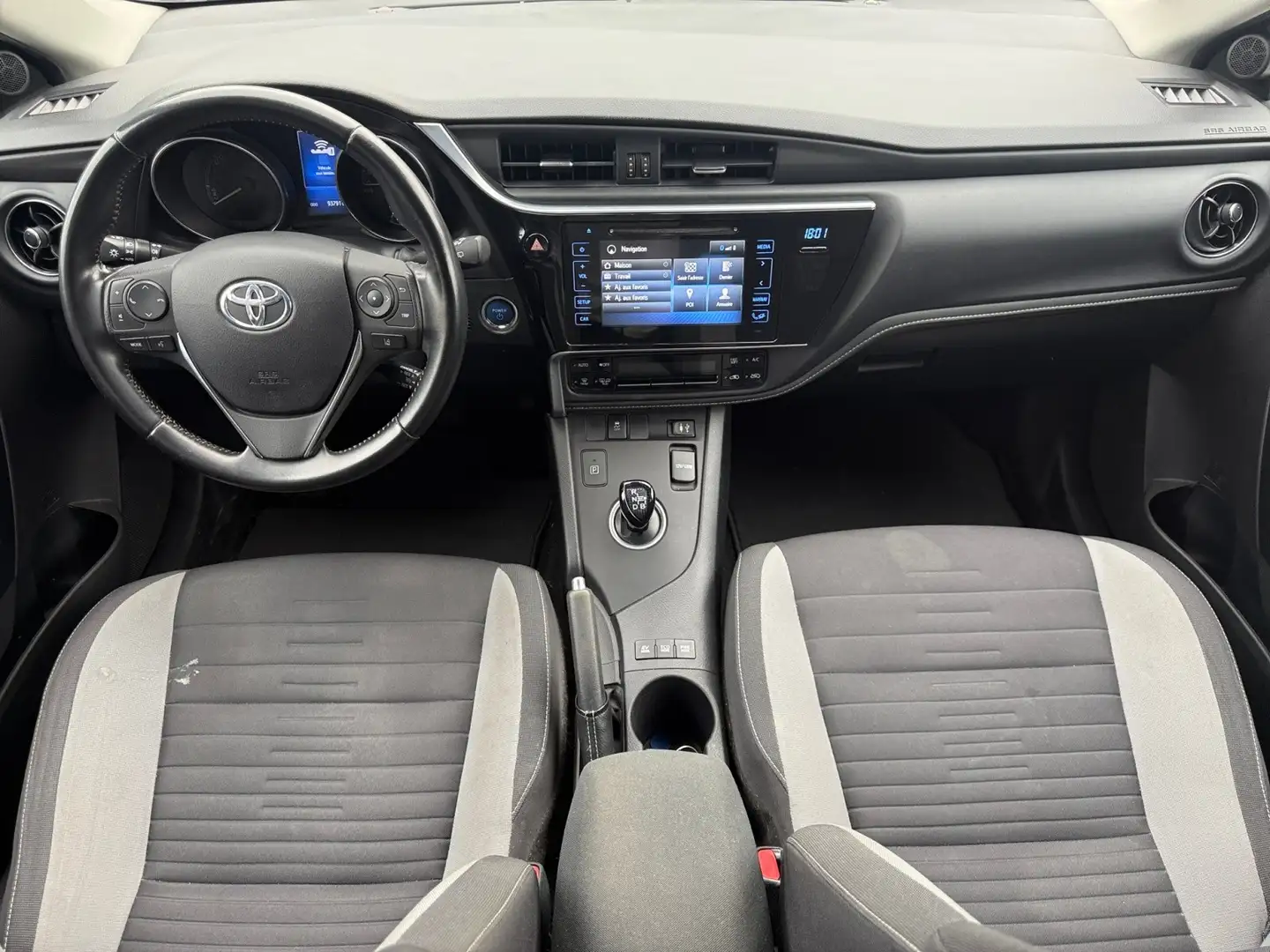 Toyota Auris Dynamic Business Rouge - 2