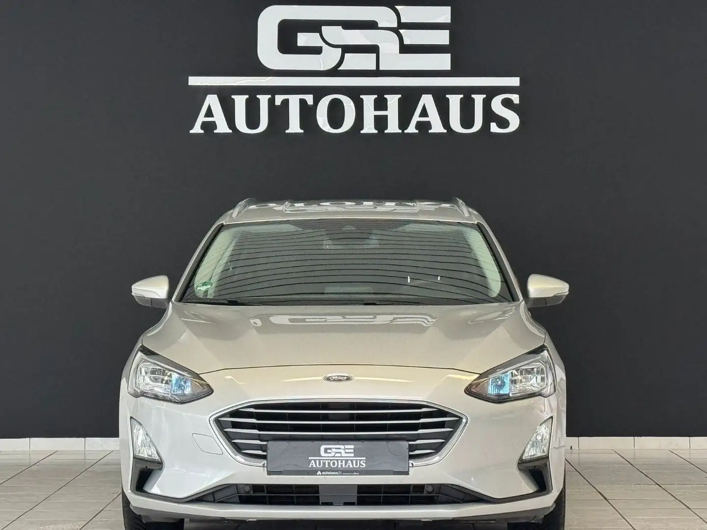 Ford Focus Turnier Cool&Connect*Navi*ACC*Temp*VOLL... Zilver - 2