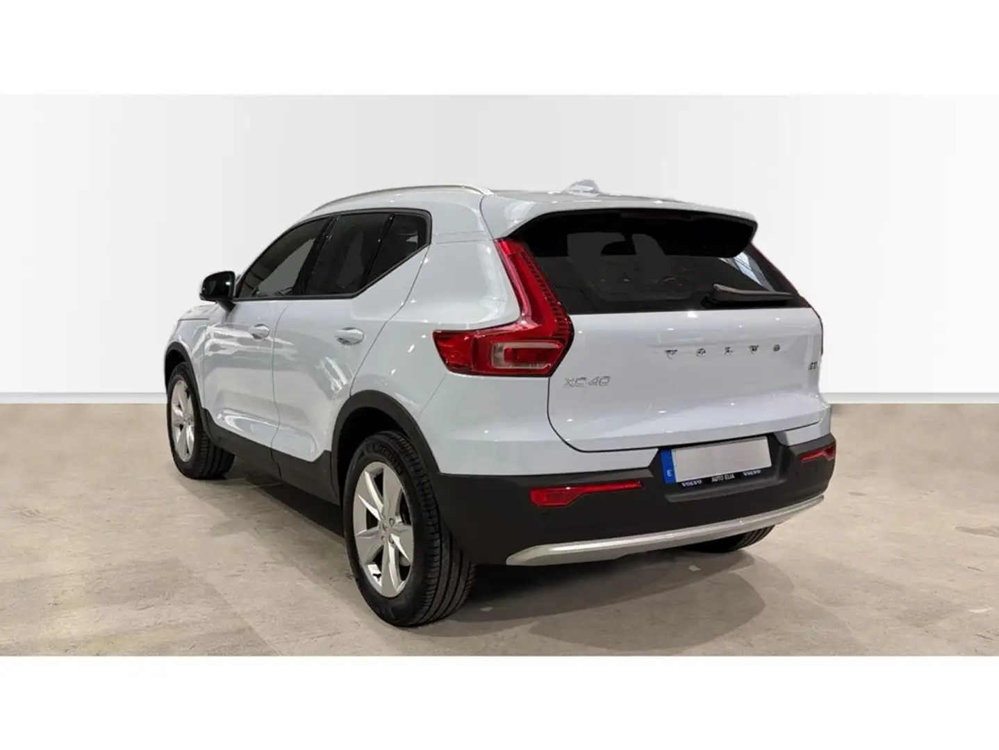Volvo XC40 B3 Core Aut. Blanco - 2