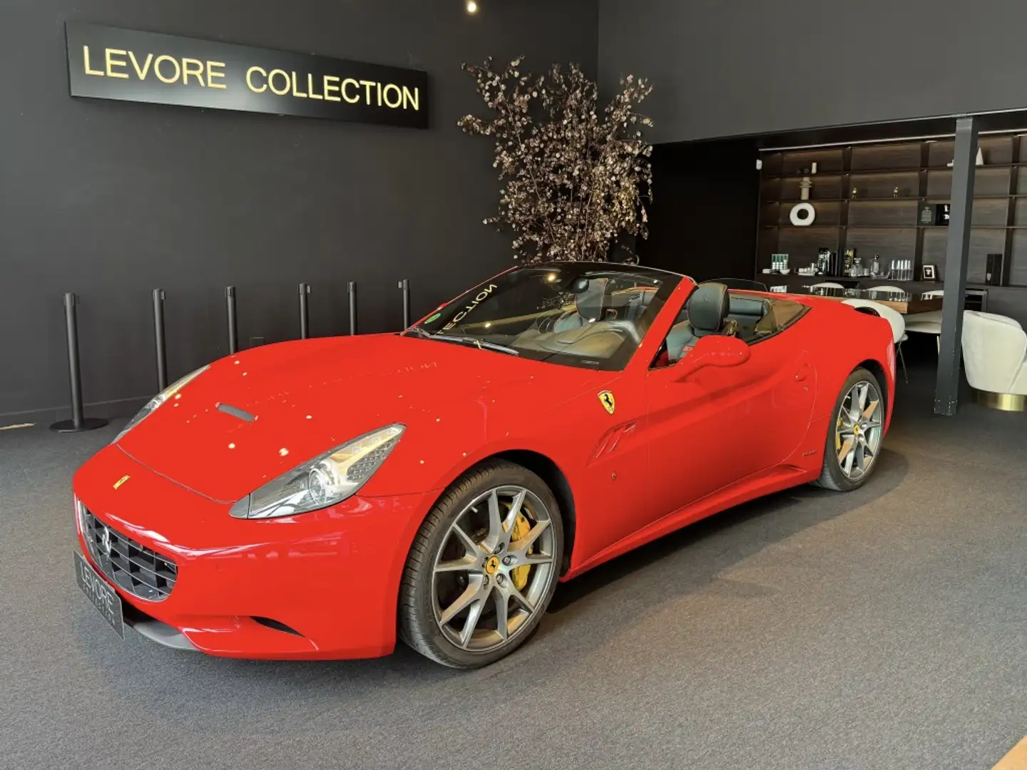 Ferrari California 490 Red - 2