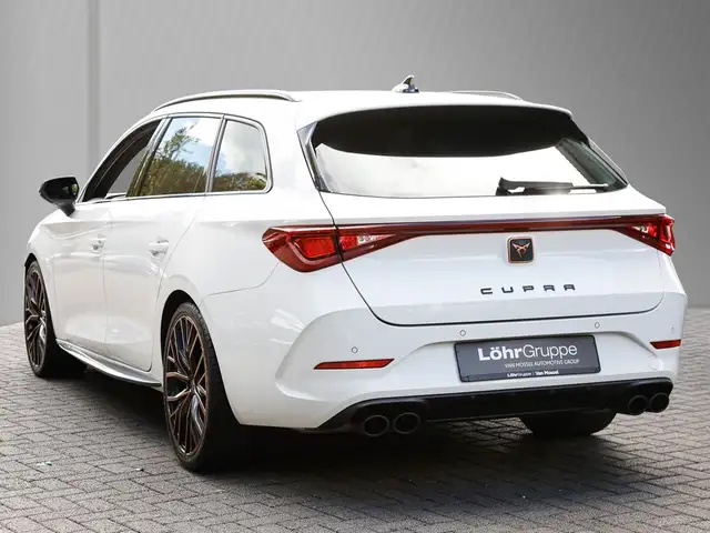 CUPRA Leon view 5