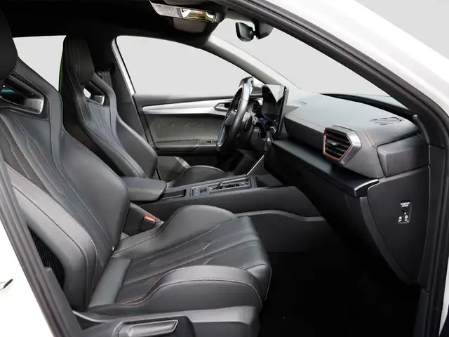 CUPRA Leon view 8