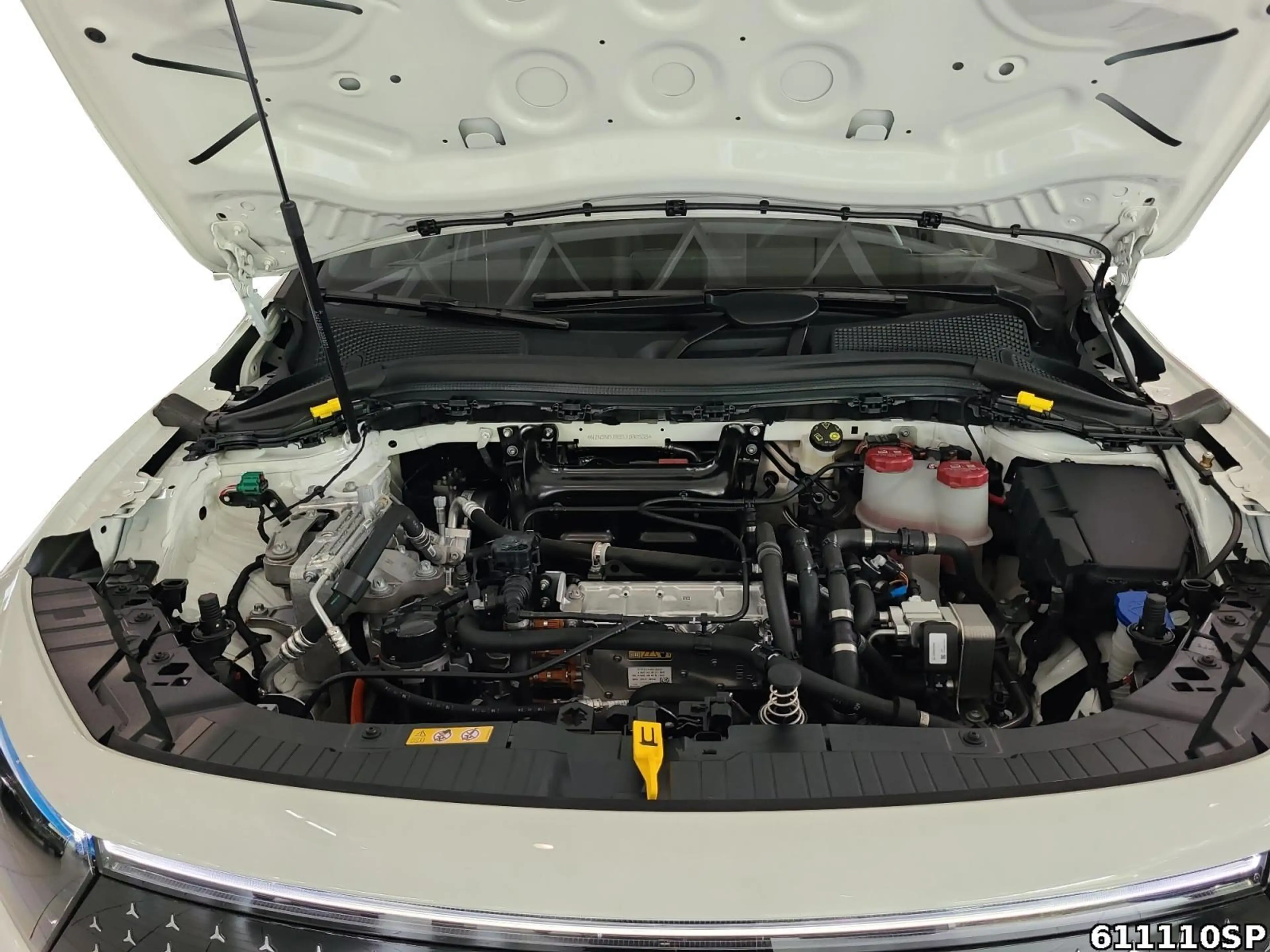 Mercedes-Benz EQA 300 4M AMG  Pano Distronic Night360° Keyless — photo 7