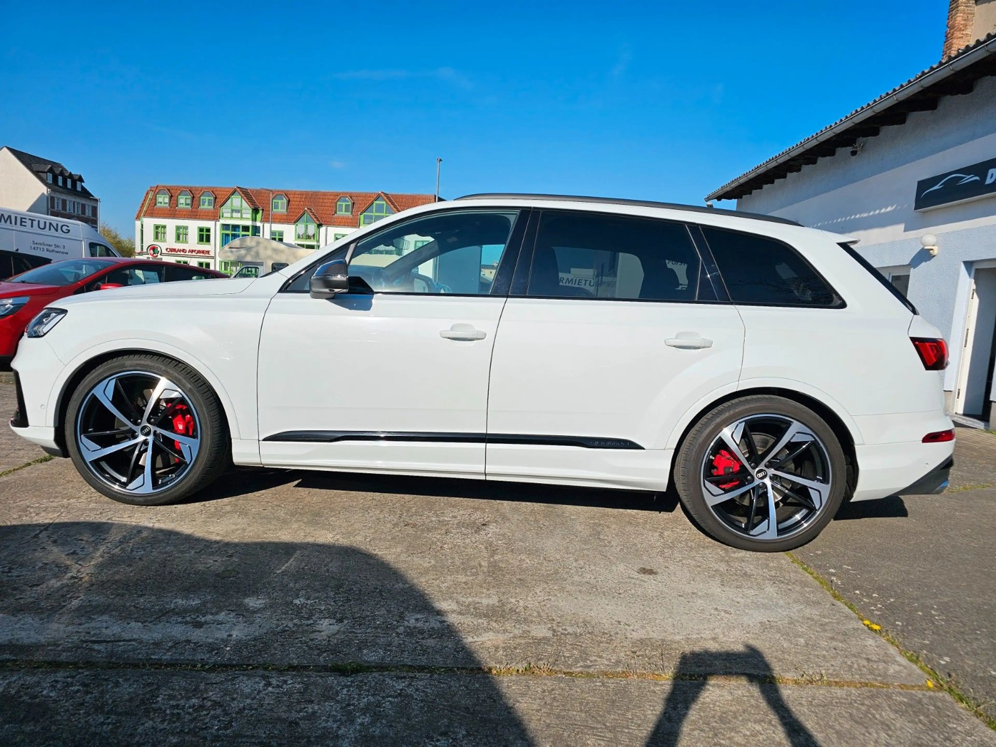 Audi SQ7 4.0 TDI quattro LED B&O Luft AHK 22" TV — photo 13