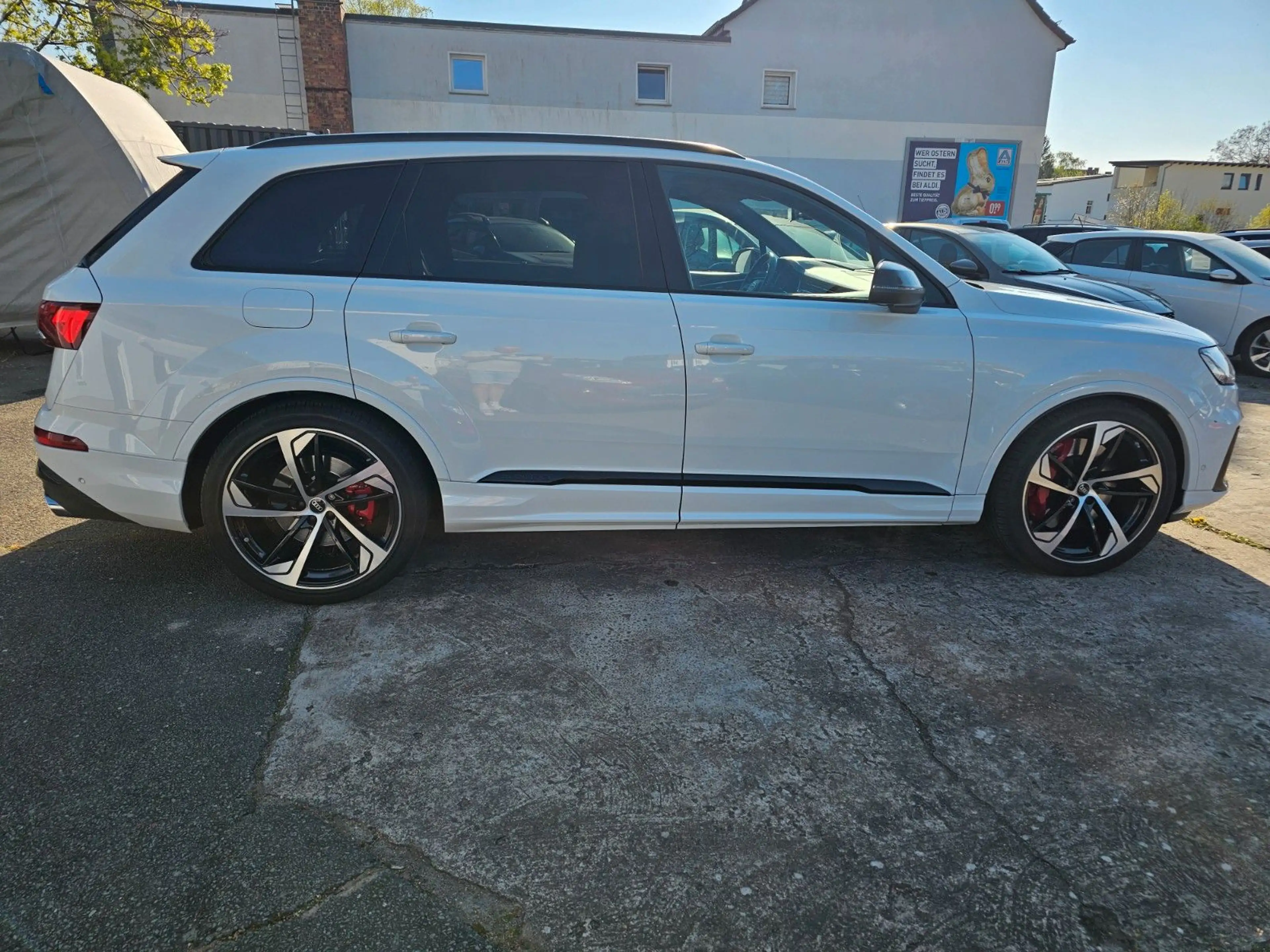 Audi SQ7 4.0 TDI quattro LED B&O Luft AHK 22" TV — photo 14