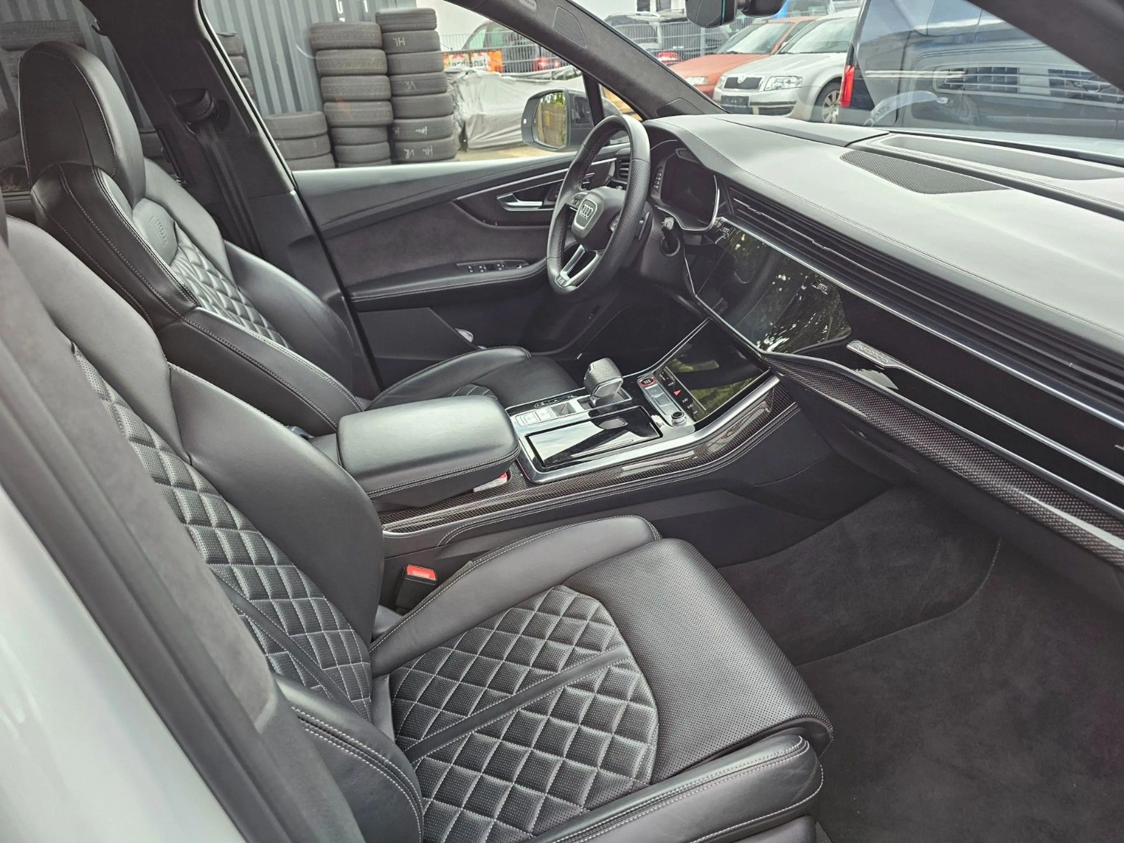 Audi SQ7 4.0 TDI quattro LED B&O Luft AHK 22" TV — photo 8