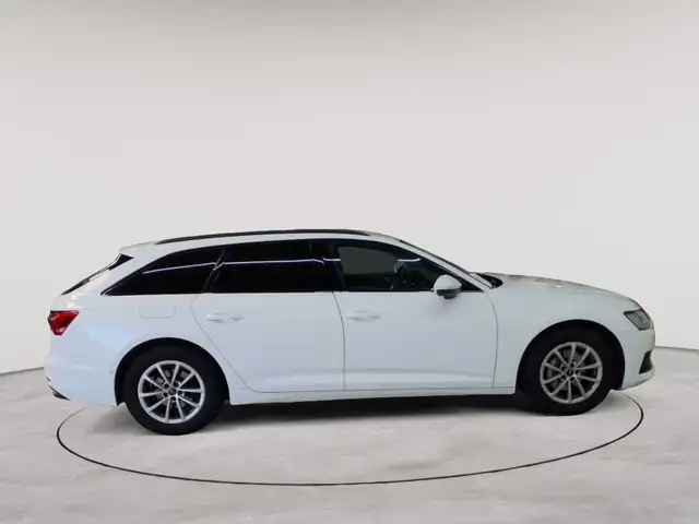 Audi A6 view 3