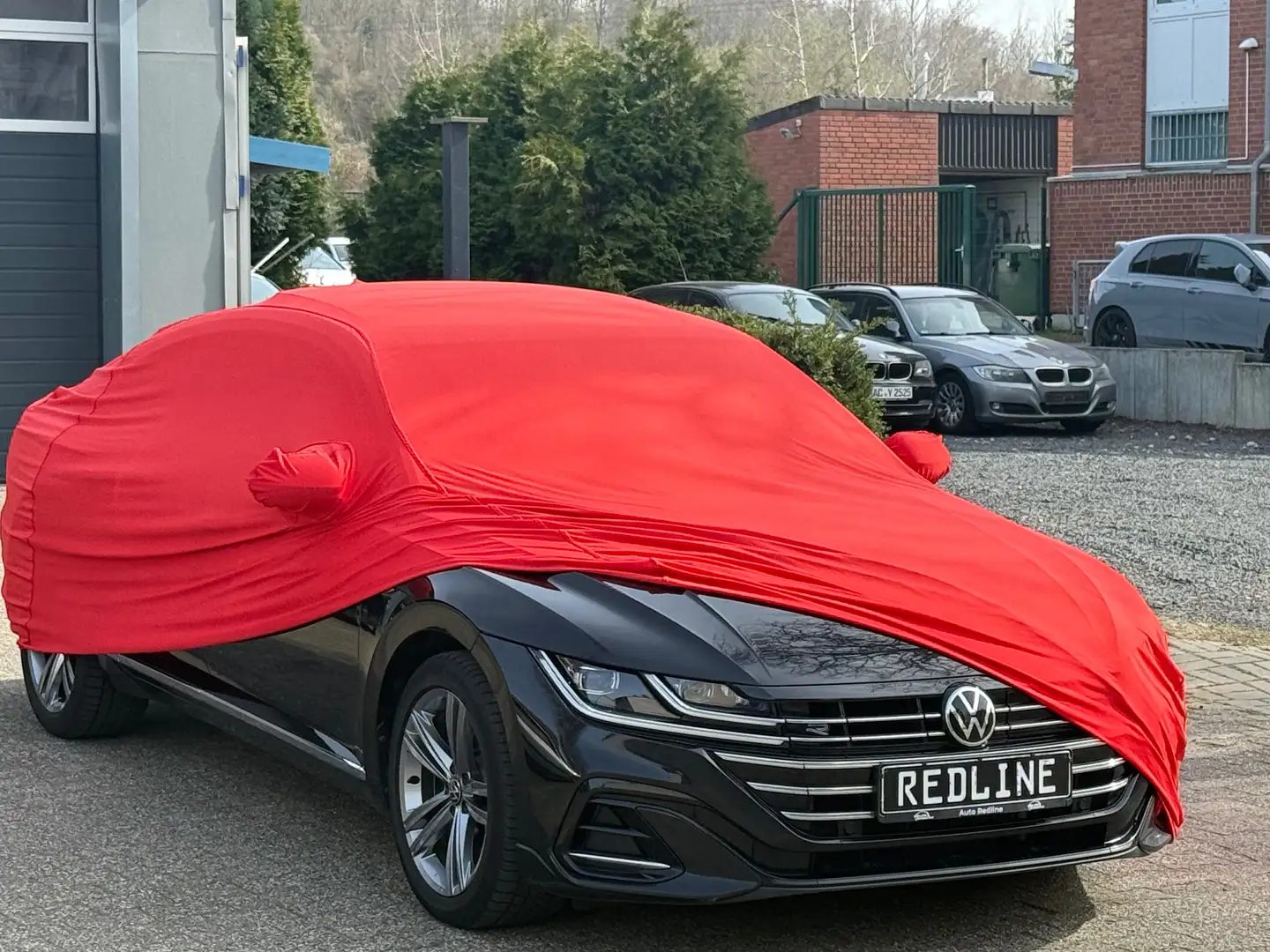 Volkswagen Arteon R-Line eHybrid /// 1 Hand /// Schwarz - 1