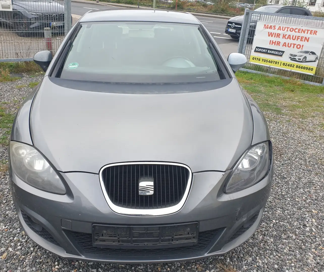 SEAT Leon Leon 1.2 TSI Ecomotive Style Copa.Alu.Euro5. Grau - 1