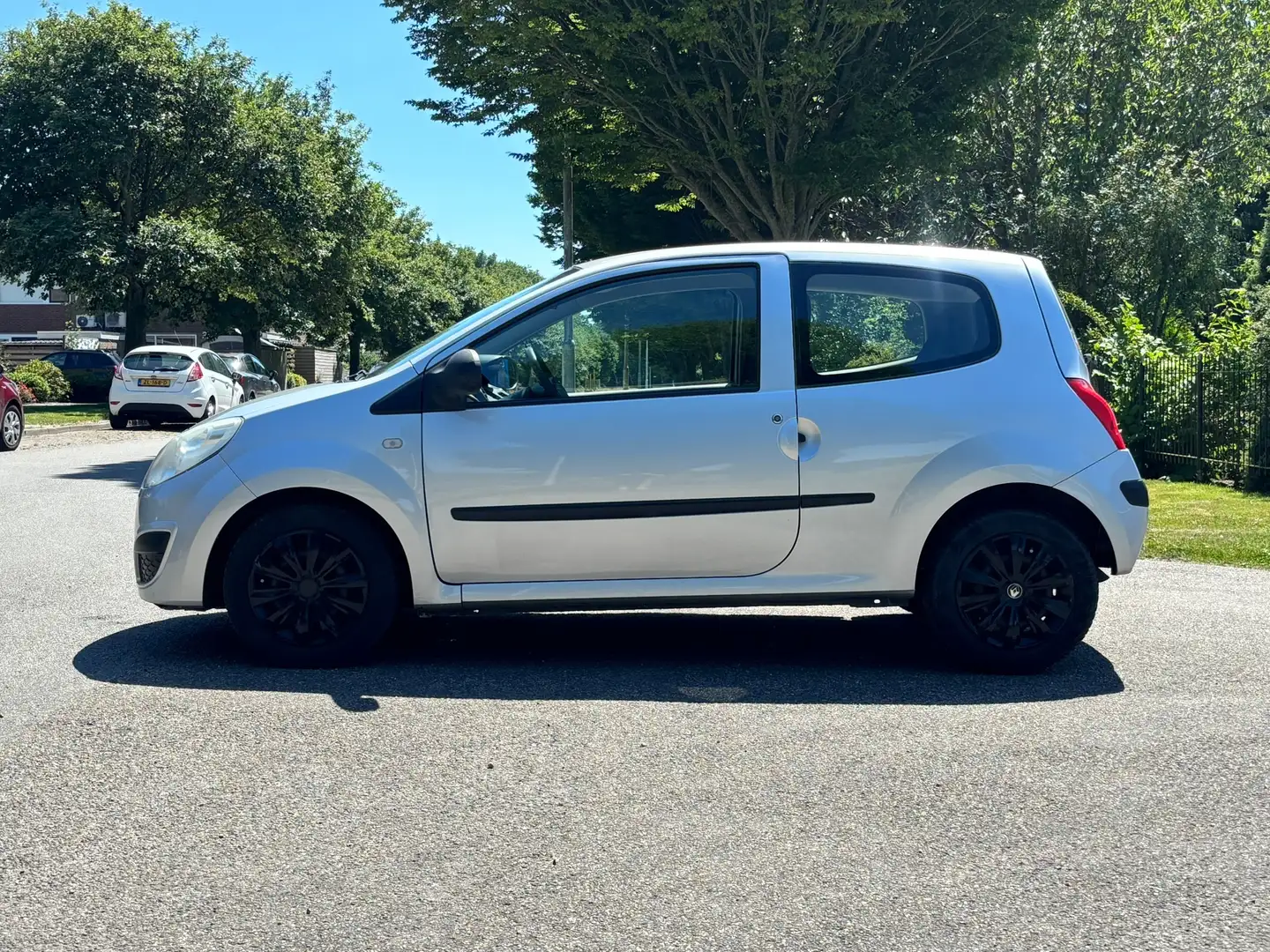 Renault Twingo 1.2 Authentique | Airco | Grey - 2