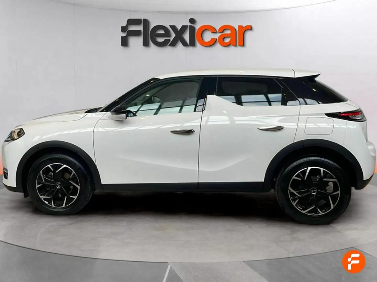 DS Automobiles DS 3 BlueHDi 73 kW Manual CHIC Blanco - 2