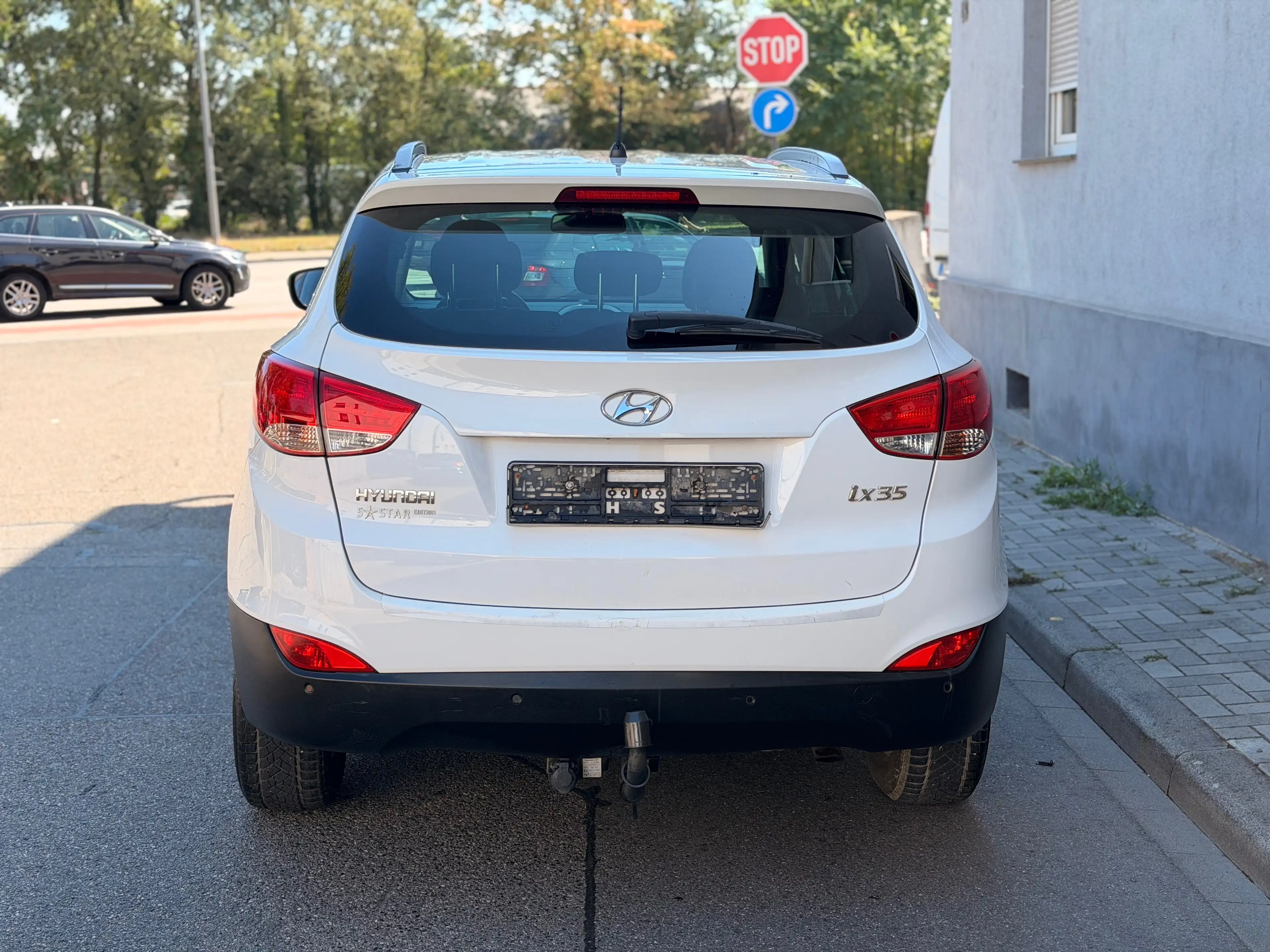 Hyundai iX35 5 Star Edition 2WD//Neu-Tüv/2-Hand — photo 6