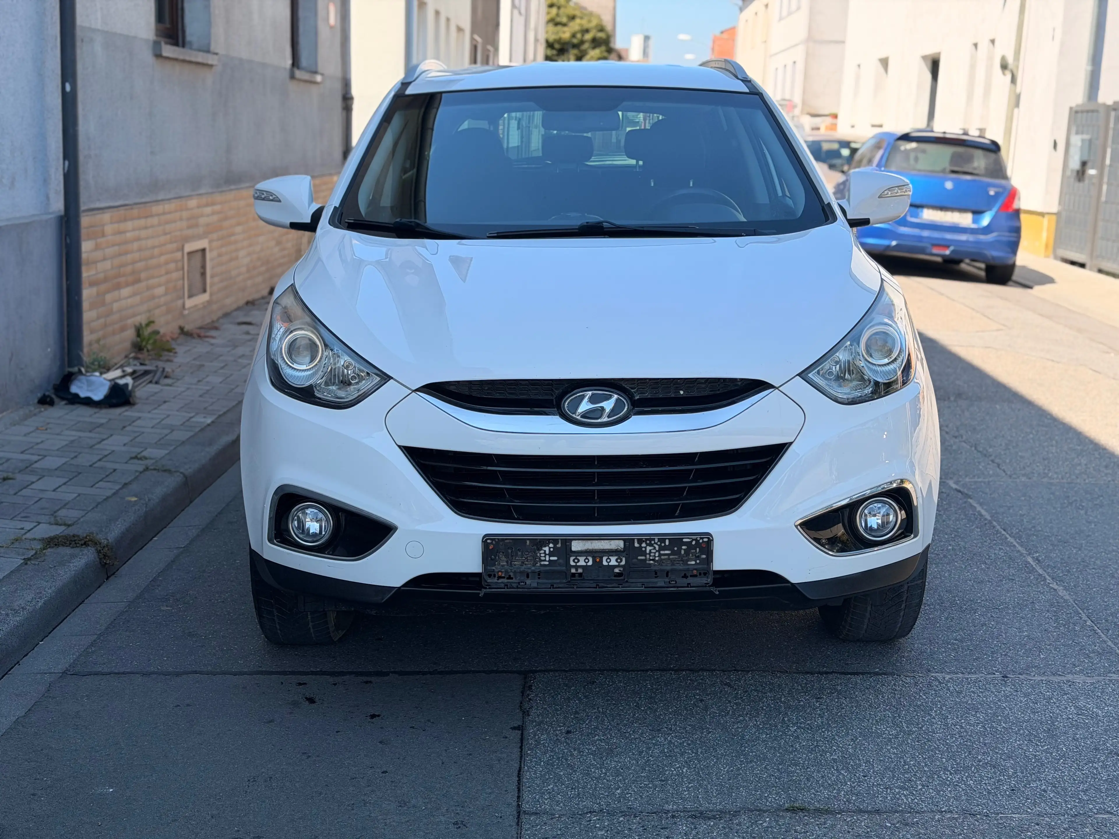 Hyundai iX35 5 Star Edition 2WD//Neu-Tüv/2-Hand — photo 3