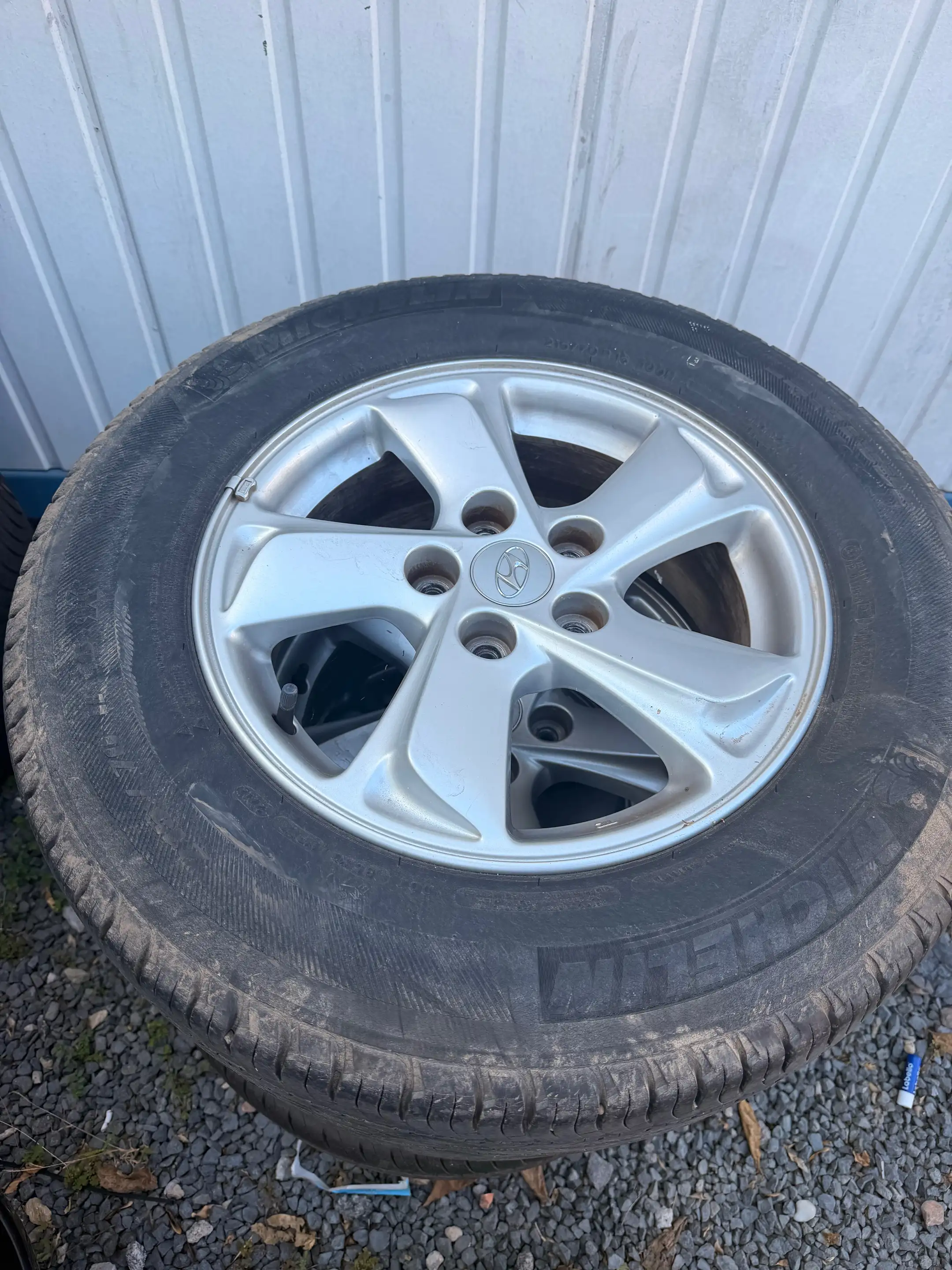Hyundai iX35 5 Star Edition 2WD//Neu-Tüv/2-Hand — photo 13