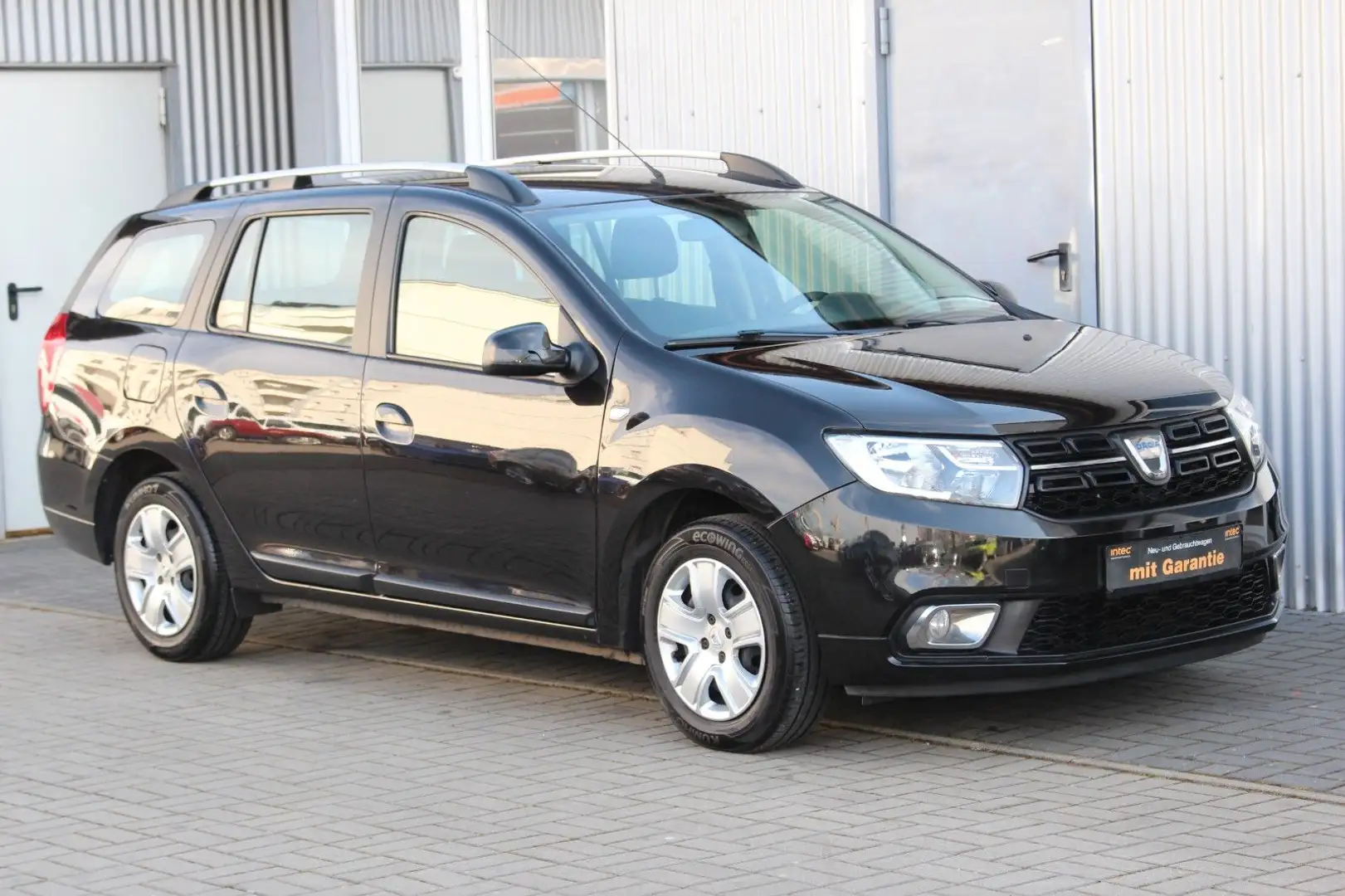 Dacia Logan MCV II Kombi Comfort+Navi+Klima+Kamera+AHK Schwarz - 2