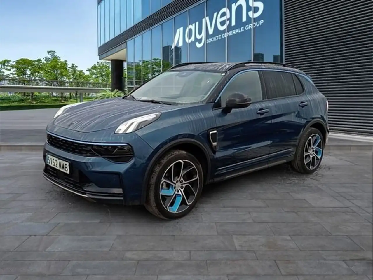Lynk & Co 01