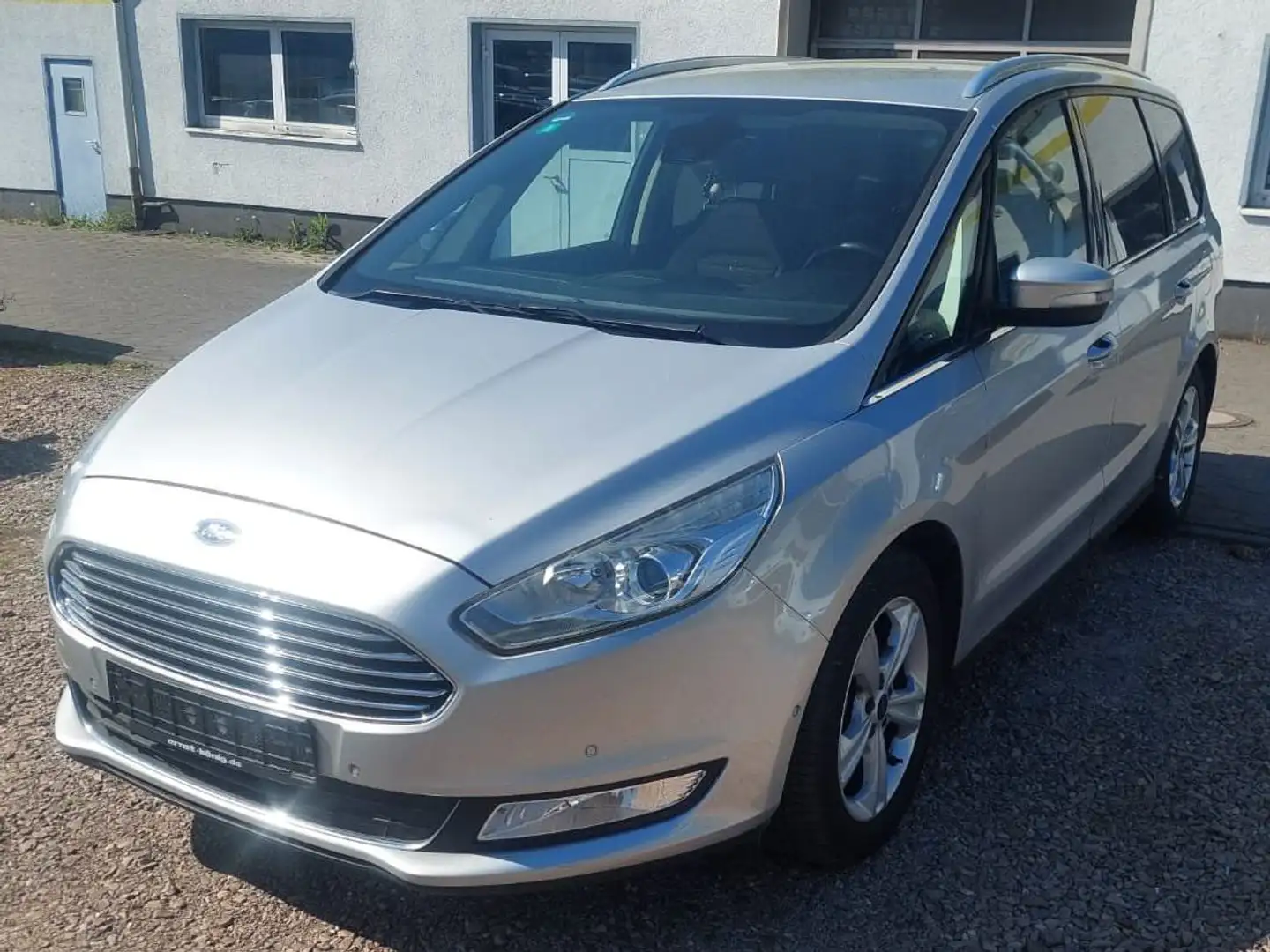 Ford Galaxy Titanium Stříbrná - 1