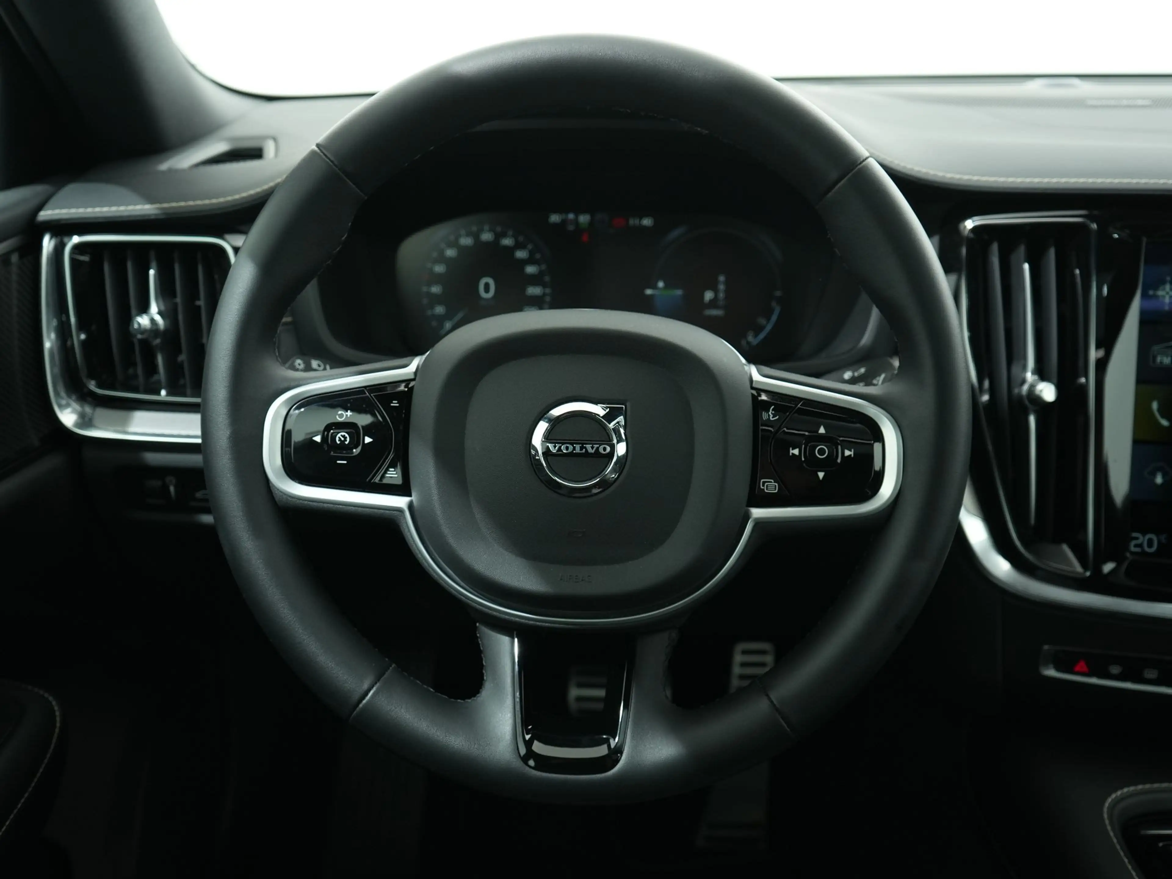 Volvo S60 2.0 RECHARGE T6 350PK AWD R-DESIGN AUT8 | Panorama — photo 8