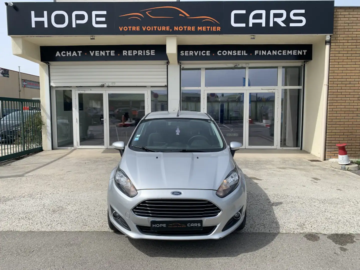 Ford Fiesta 1.0 ECOBOOST 100CH STOP\u0026START TREND 3P - 2