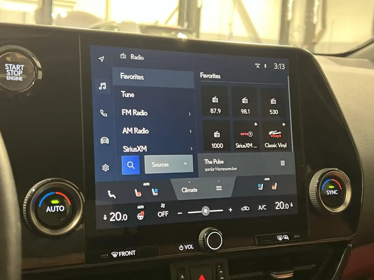 Lexus NX снимка Lexus NX