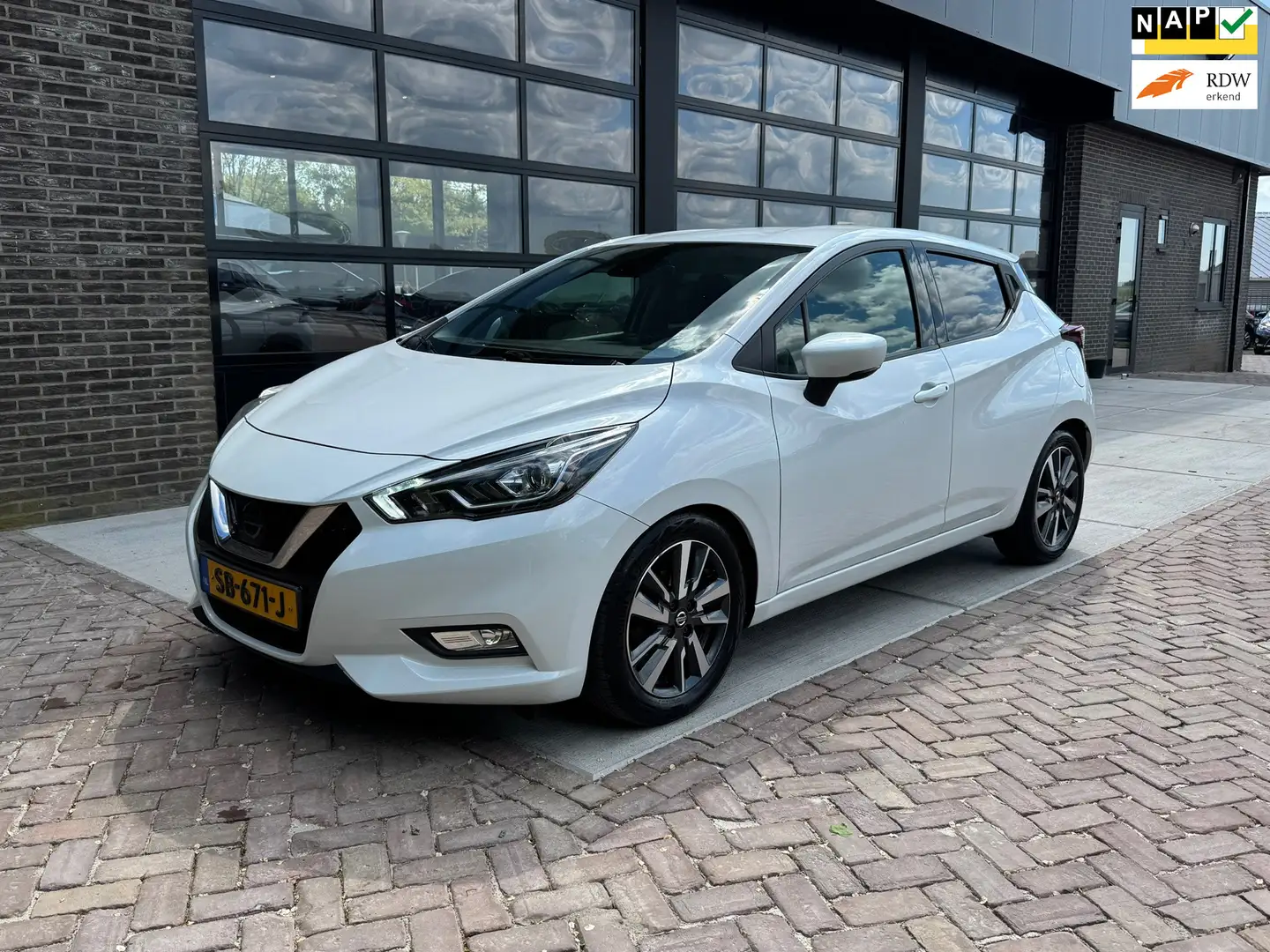 Nissan Micra 0.9 IG-T N-Connecta | Camera | Clima | Navi | Crui Blanc - 1