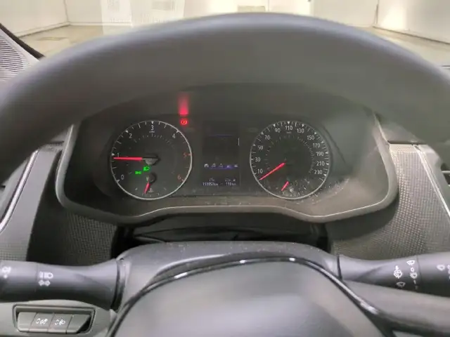 Renault Trafic view 6