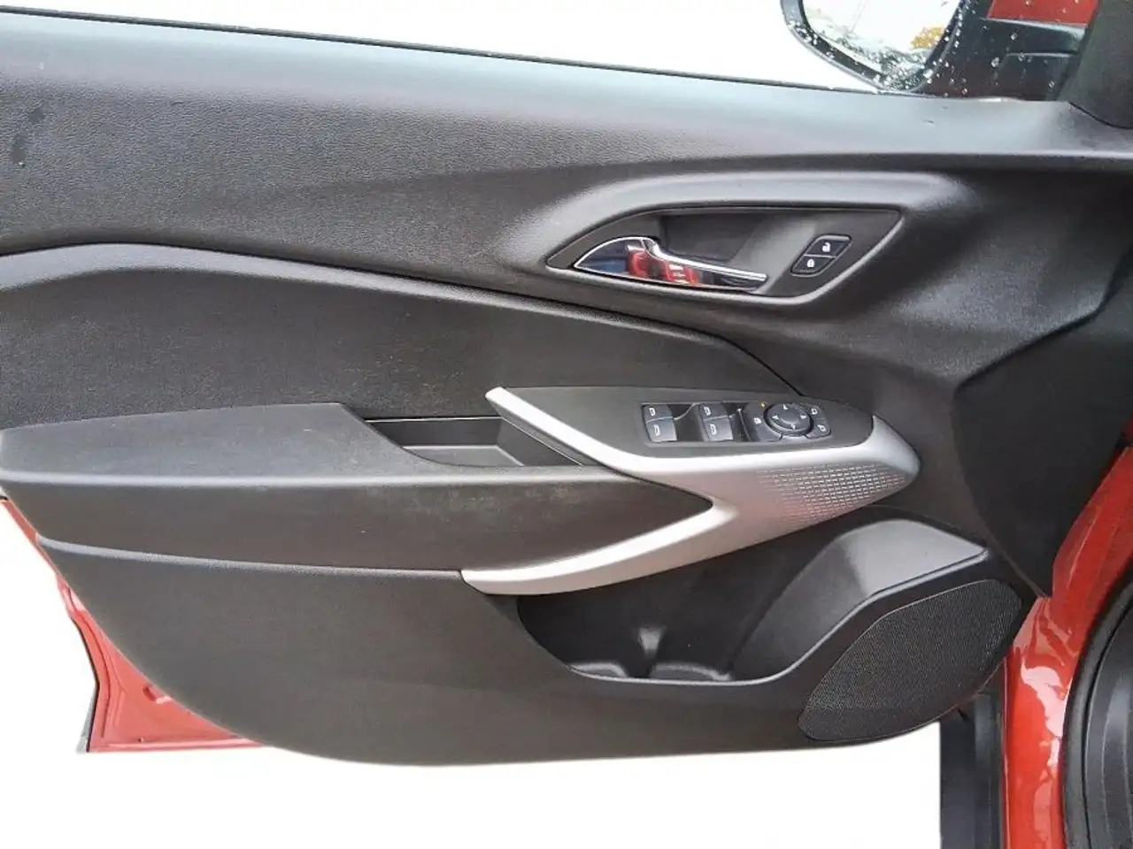 Chevrolet Trax снимка Chevrolet Trax