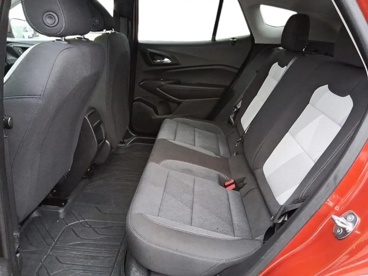 Chevrolet Trax снимка Chevrolet Trax