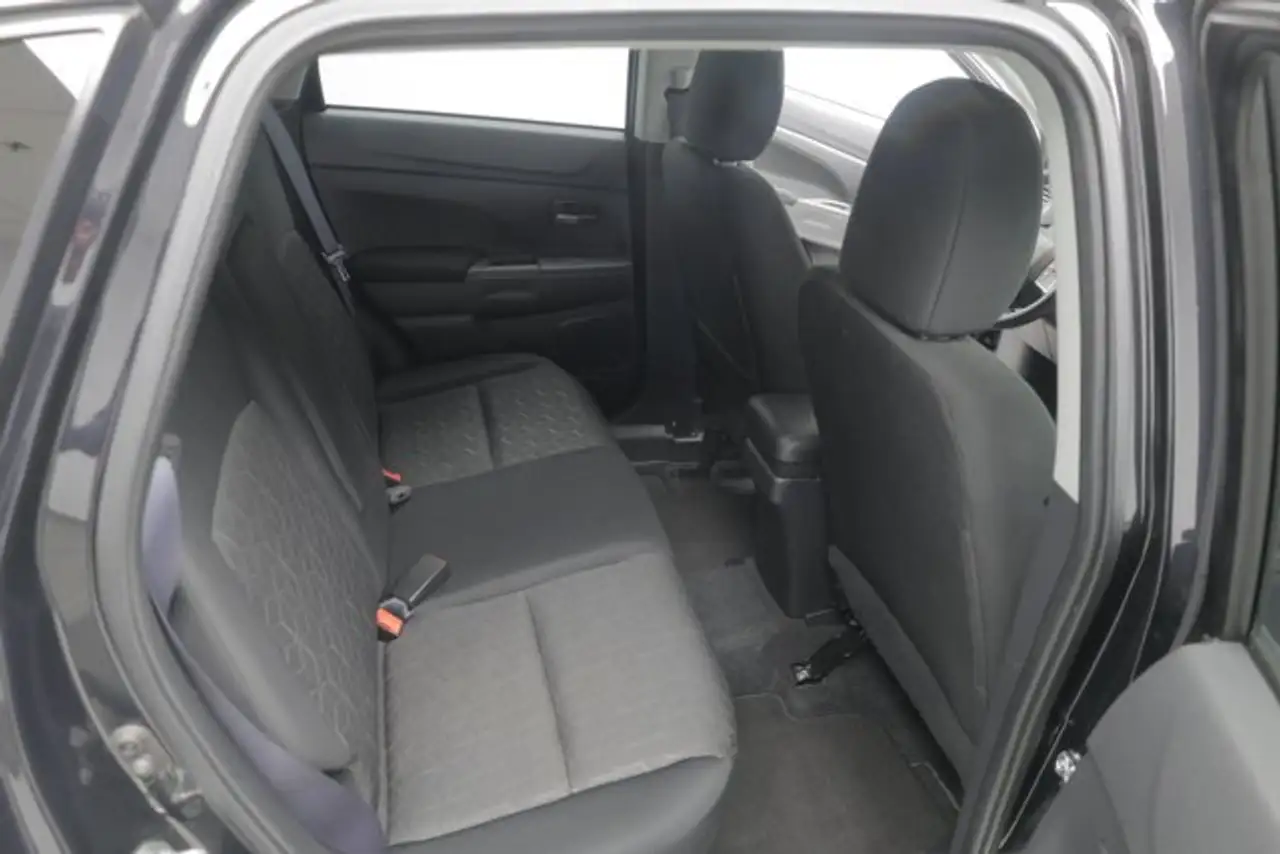 Mitsubishi RVR снимка Mitsubishi RVR