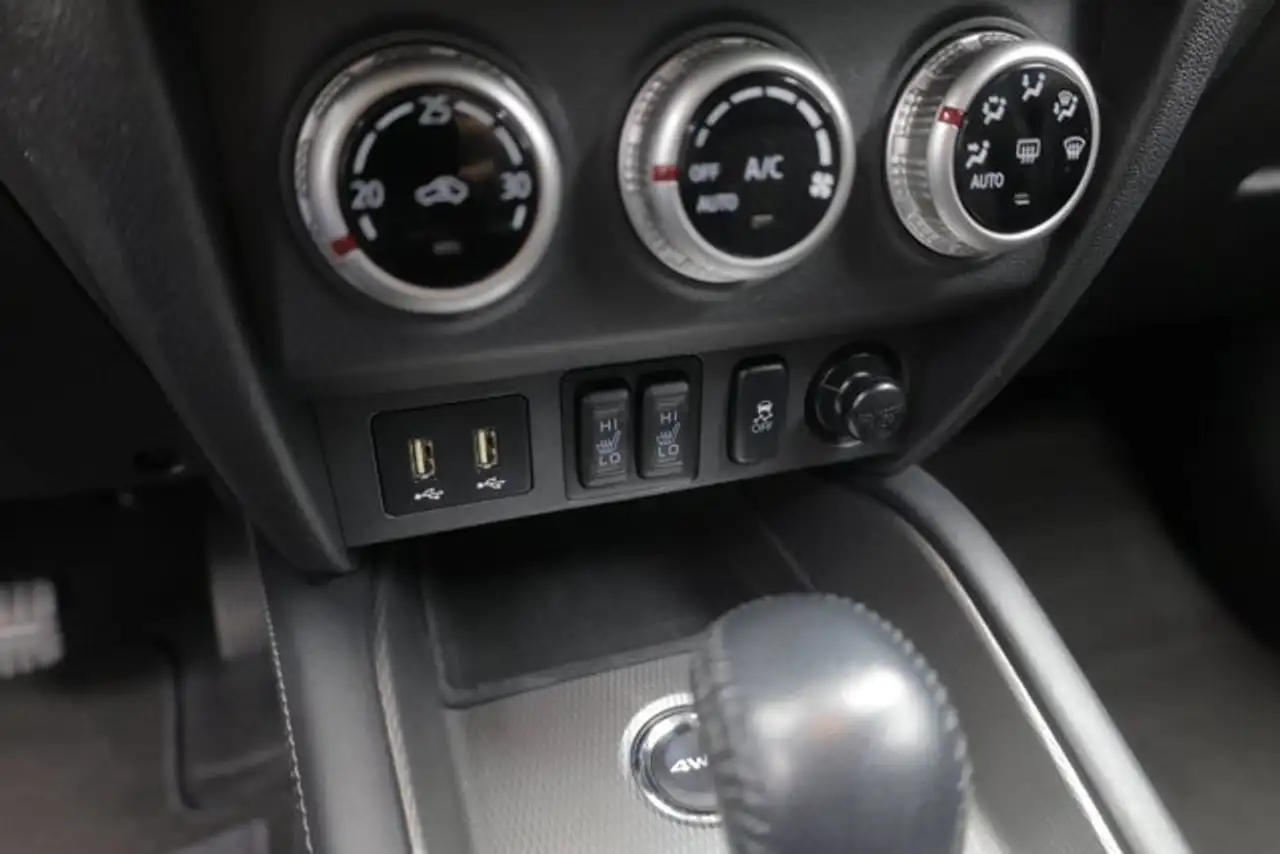 Mitsubishi RVR снимка Mitsubishi RVR