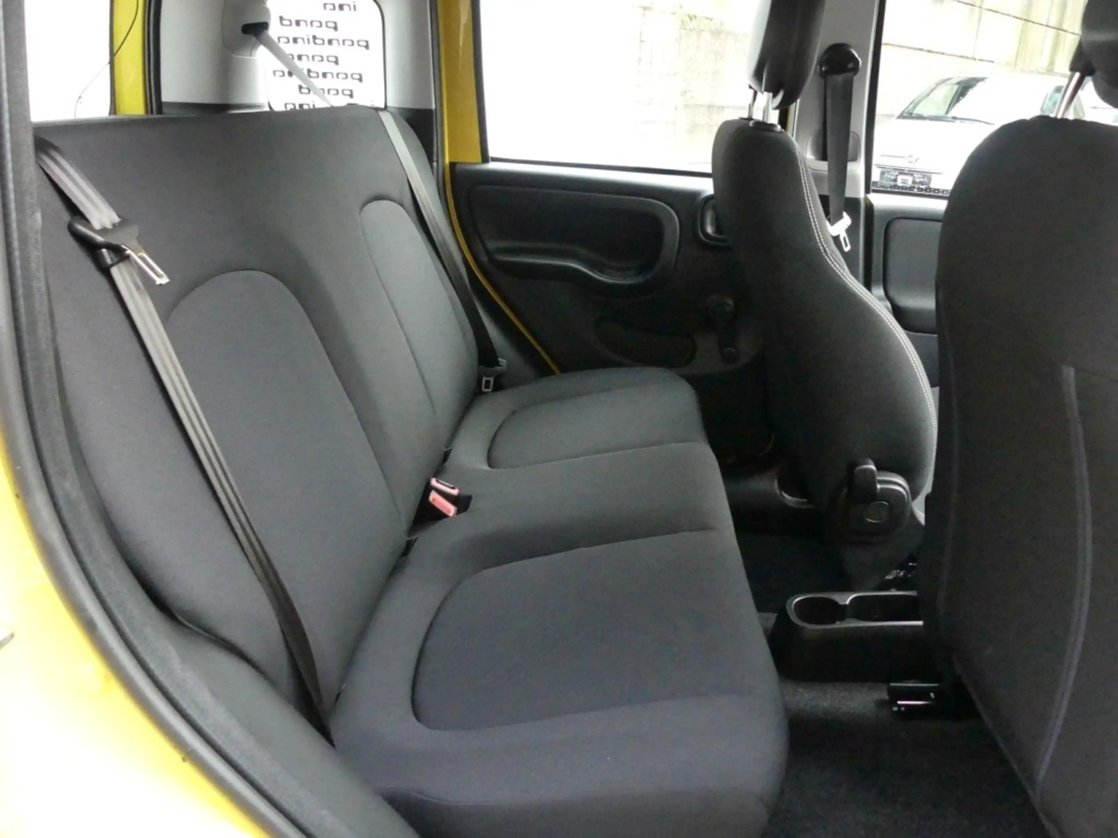 Fiat New Panda PANDA POP HYBRID 1.0 GSE 65PS PDC — photo 13