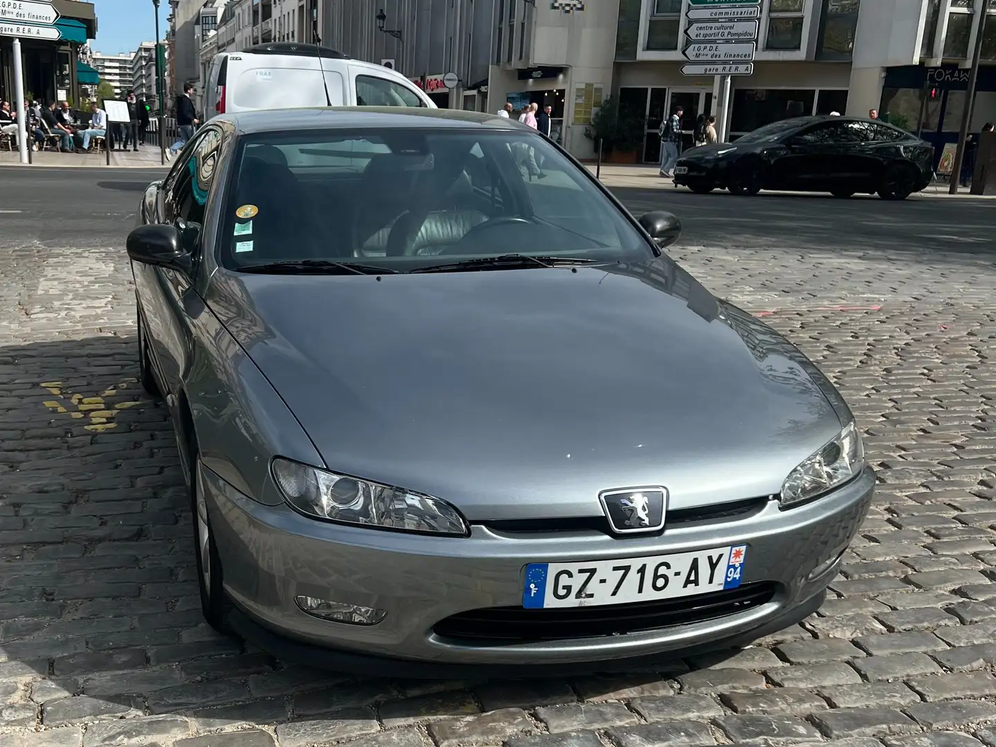 Peugeot 406 406 Coupé 2.0i Pack Сірий - 2
