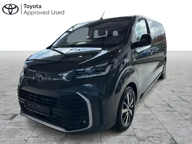 Toyota Verso Family 8pl