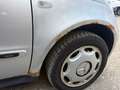 Mercedes-Benz Vaneo 1.6 BENZINER KLIMA AHK 2.HAND SCHECKHEFT TÜV 09/26 Silber - thumbnail 38